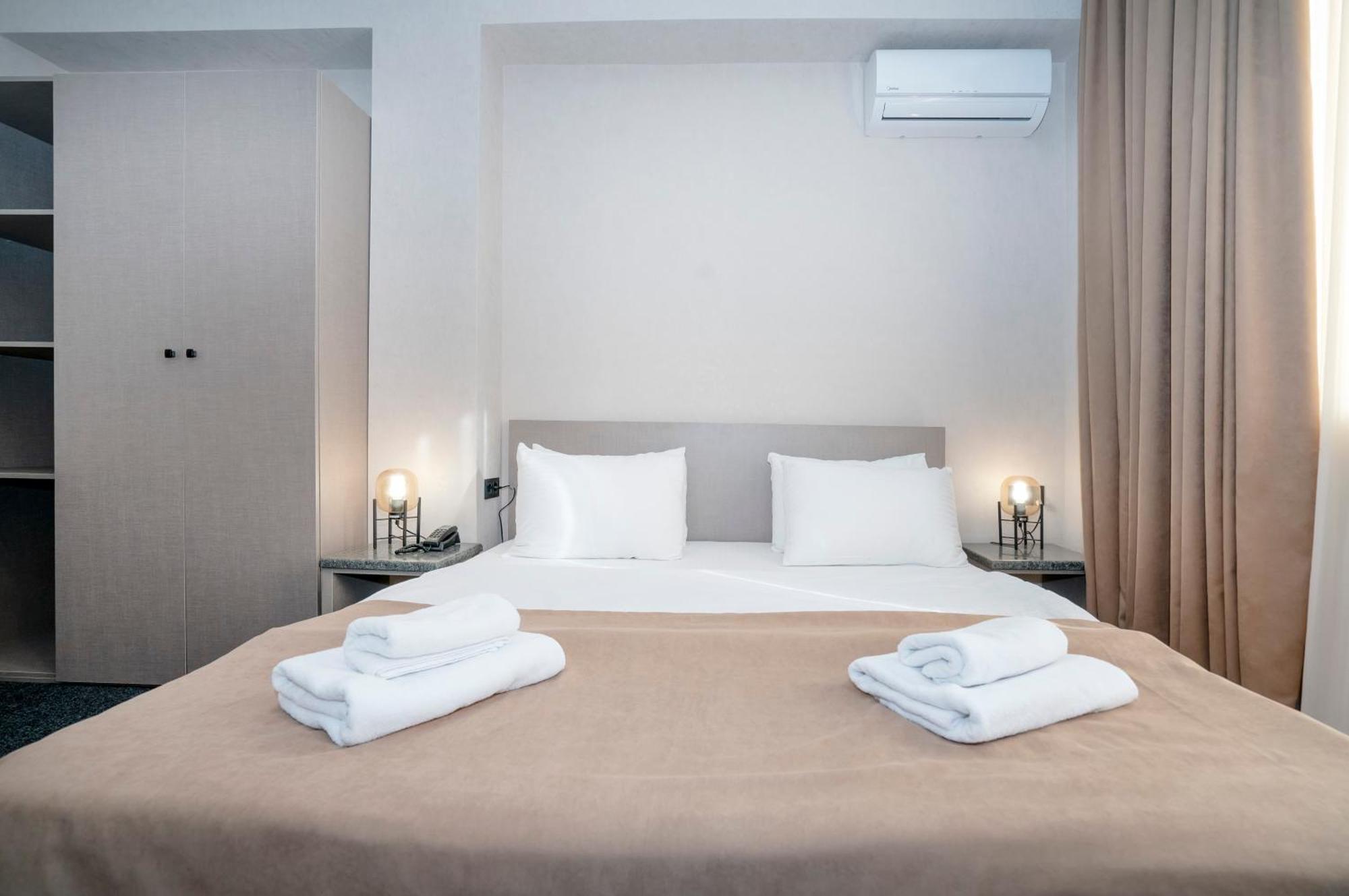 Hotel Best Τυφλίδα Εξωτερικό φωτογραφία